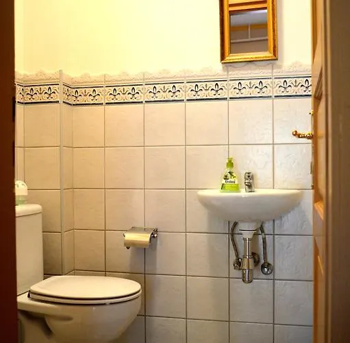 Violetta Vendeghaz Pensjonat Eger