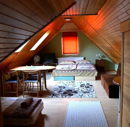 Violetta Vendeghaz Pensjonat Eger